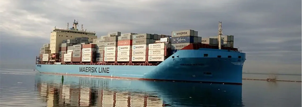 Maersk califica de “elevado” el riesgo en el Mar Rojo y descarta volver a operar en la zona