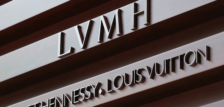 Enseigne / logo de la célèbre entreprise française LVMH (Moët