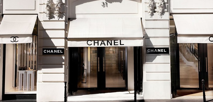Chanel contrae sus ingresos un 18% en el año de la pandemia