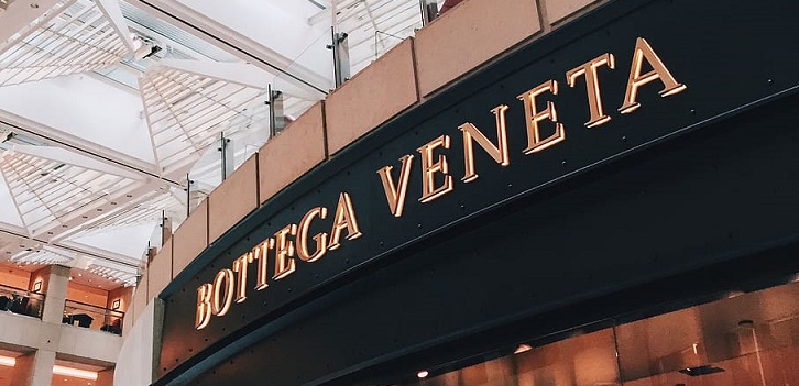 Bottega Veneta estrena el año sin redes sociales