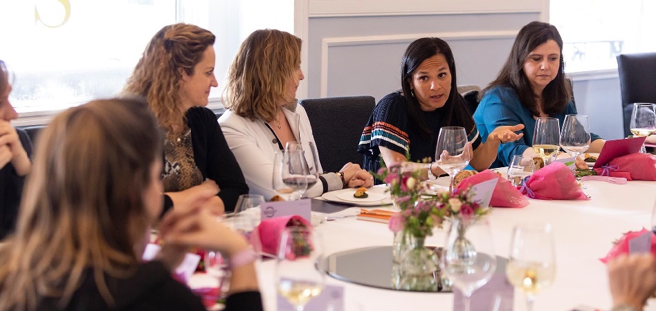 Comida del proyecto Business Woman Empowerment Redefinir el feminismo para encontrar la igualdad y el liderazgo