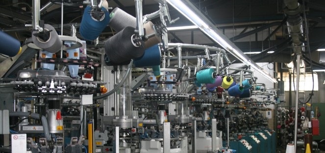 Igualada reinventa su industria de la moda: tricot para el ‘fast fashion’ y piel para el lujo