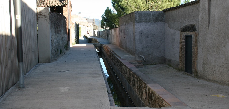 Igualada reinventa su industria de la moda: tricot para el ‘fast fashion’ y piel para el lujo