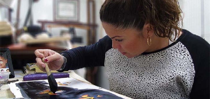 Abanicos Carbonell Abanicos Carbonell, dos siglos combatiendo el calor desde Valencia