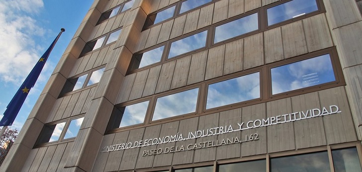 Sede del Ministerio de Economía, Industria y Competitividad La moda pide al Gobierno apoyo en la internacionalización, digitalización y redimensión