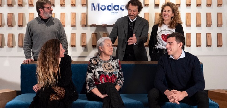 Representantes de Teoh&Lea, Lola Casademunt, Sita Murt, Escorpion, Naulover y Lebor Gabala Sumar para ganar tamaño: alianza entre seis pymes para ‘atacar’ EEUU y Asia