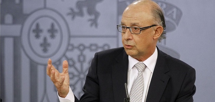 Cristóbal Montoro, ministro de Hacienda y Función Pública El Gobierno destina 900 millones a la reindustrialización y otros 400 a la internacionalización