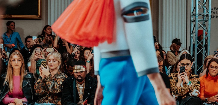 El lujo juega al &lsquo;fast fashion&rsquo;: c&aacute;psulas y colaboraciones para seducir a chinos y &lsquo;millennials&rsquo;