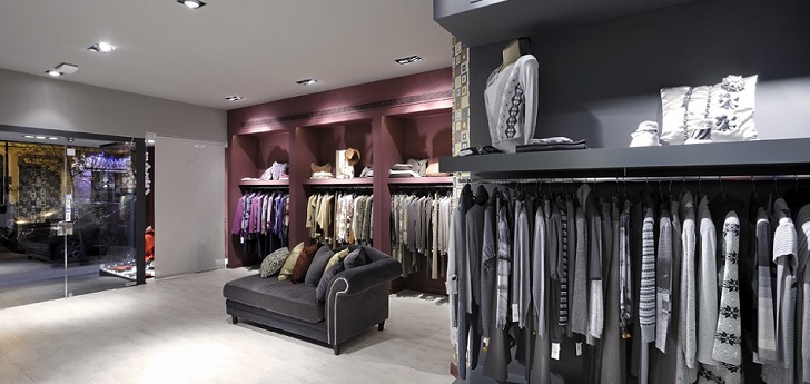 Escol&aacute; echa el cierre ahogada por el par&oacute;n de las ventas en el multimarca