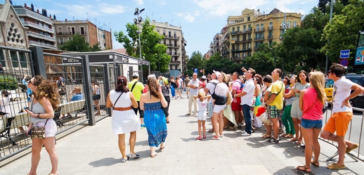 La llegada de turistas a España crece en octubre a su menor ritmo desde 2015