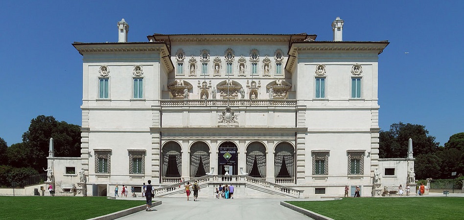 Fendi, apuesta de lujo por el arte italiano
