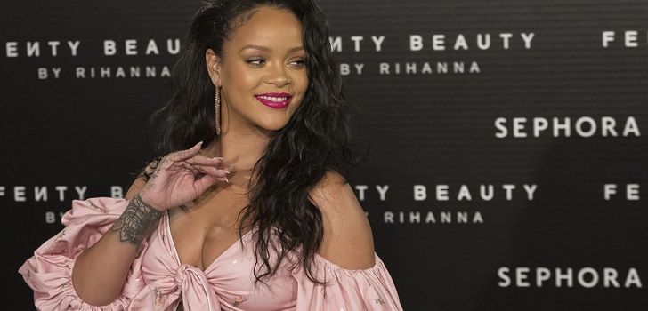 LVMH busca el ‘efecto Fenty’ en moda: negocia lanzar una marca con Rihanna