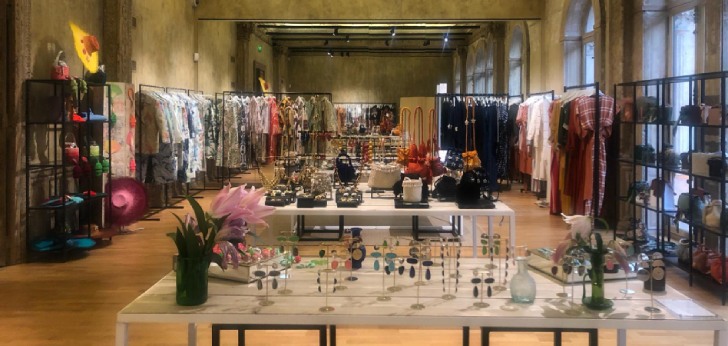 El dise&ntilde;o latinoamericano saca m&uacute;sculo en Par&iacute;s: cincuenta firmas se cuelan en la semana de la moda