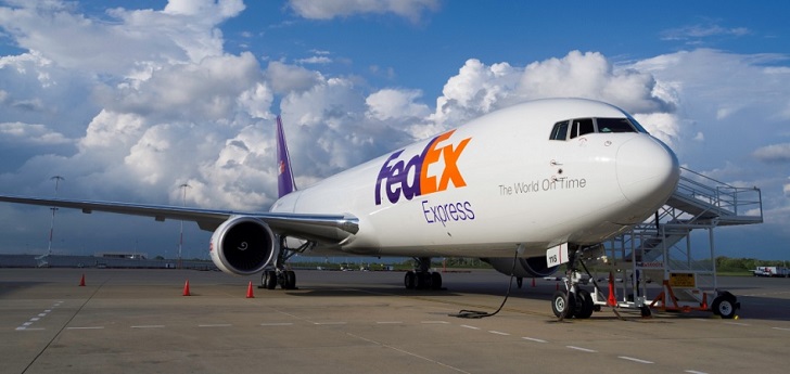 Fedex rompe con Amazon en EEUU mientras el gigante tecnológico se refuerza en logística