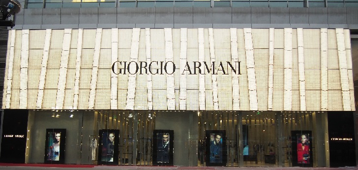 L’Oréal renueva la licencia de cosmética de Giorgio Armani hasta 2050