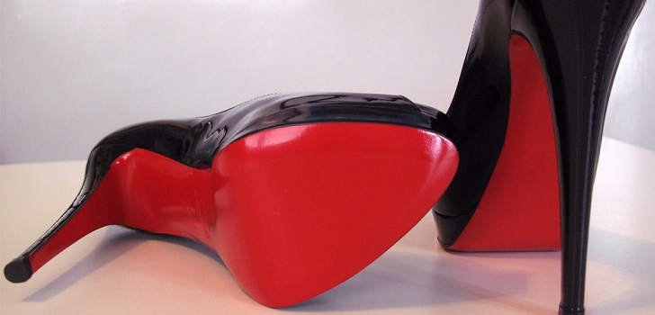 tacon con suela roja