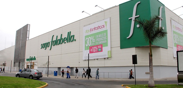 Tienda departamental de Falabella en Perú. Falabella ganará un 3,4% menos en el primer semestre y estancará las ventas de sus departamentales