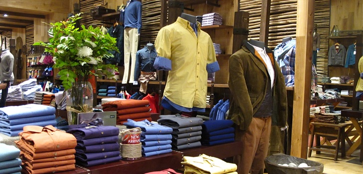 Interior de una tienda de Forus Forus sigue a doble velocidad: encoge sus ventas un 5% pero gana un 24,6% más hasta junio