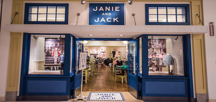 Gap vuelve a la caza del nicho: compra a Gymboree la marca de moda infantil Janie and Jack