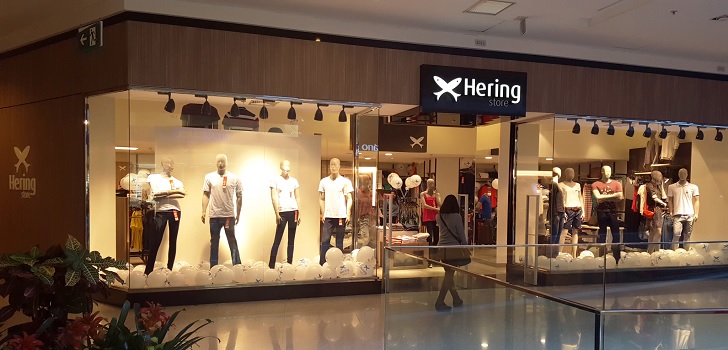 Hering pierde a sus directores de producto y retail en plena transformación del grupo 