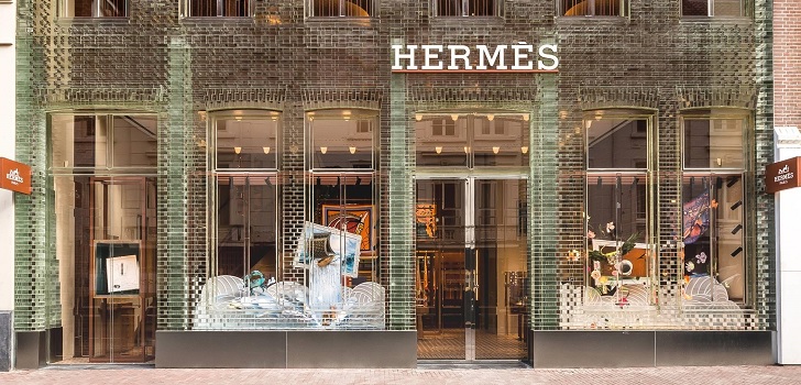 Tienda de Hermes Hermès continúa al alza, crece un 15% en el primer semestre
