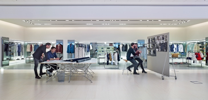 Empleados en la sede central de Inditex. Inditex negocia el traslado de Bershka a la antigua Schott Ibérica en Sant Adrià