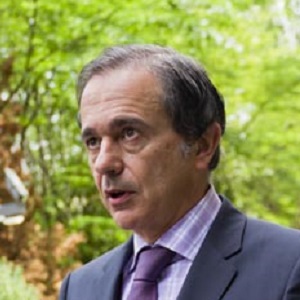 Antonio Abril. secretario general y del consejo de Inditex. Antonio Abril. secretario general y del consejo de Inditex.