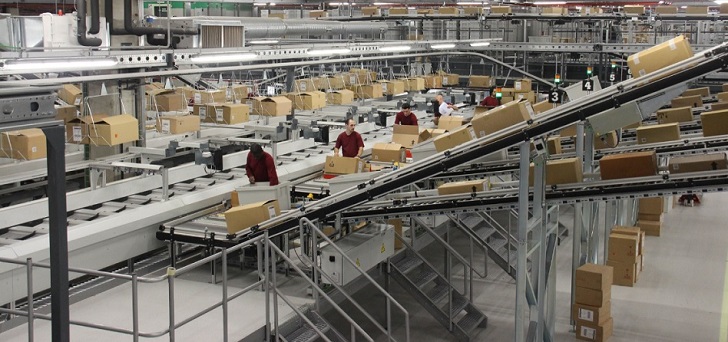 Interior de una de las instalaciones logísticas de Inditex Inditex fortalece su logística en Europa: abrirá en mayo su nuevo ‘hub’ en Holanda