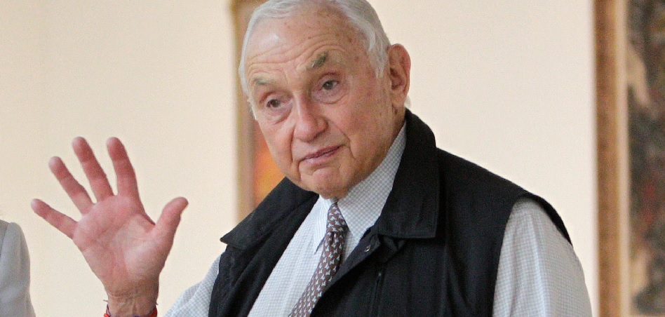 L Brands: Leslie Wexner estudia abandonar el grupo y vender Victoria&rsquo;s Secret