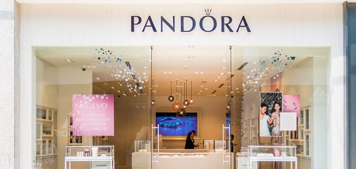 Pandora traza un plan para reducir costes tras contraer sus ventas un 3% en el tercer trimestre