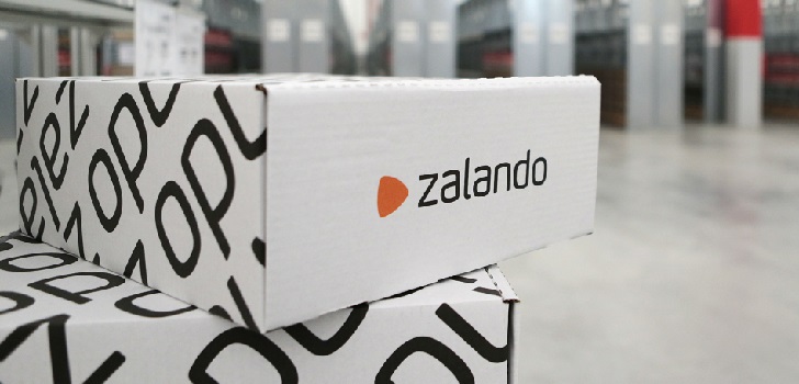 Cajas de Zalando Zalando sube un peldaño en el lujo con la incorporación de casi veinte marcas ‘premium’