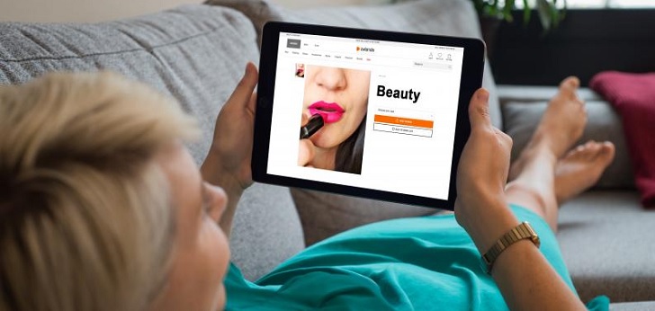 Ipad con la nueva categoría de cosmética de Zalando Zalando diversifica: lanza cosmética y abre una tienda en Berlín