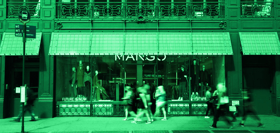 Mango comenzó su expansión internacional en Portugal en los noventa y, de ahí, comenzó a poner banderas en todo el mundo.