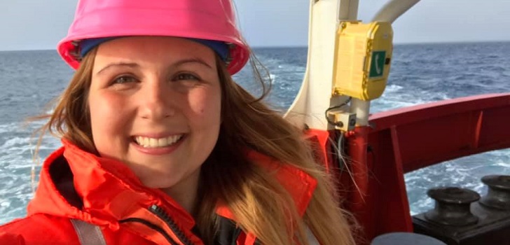 Samantha Athey (Universidad de Toronto): “Las microfibras de los vaqueros que llevamos llegan hasta el Ártico”