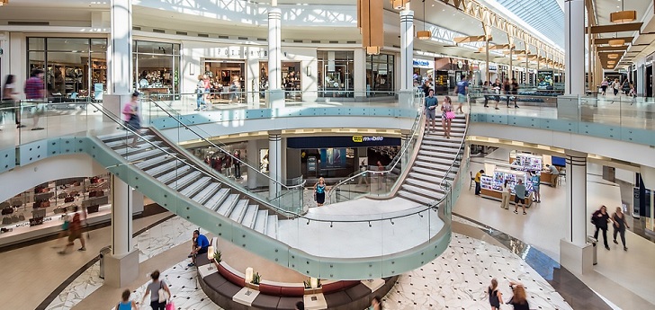 Centro comercial Rockingham Park en New Hampshire (EEUU). EEUU vuelve al ‘mall’: el tráfico se acerca a los niveles pre-Covid al calor de la vacunación