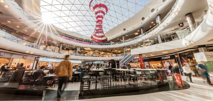 Galicia cierra centros comerciales durante el fin de semana 