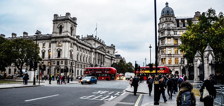 Londres La inflación ataca a la moda: el 50% de los británicos reducirá su consumo en 2022