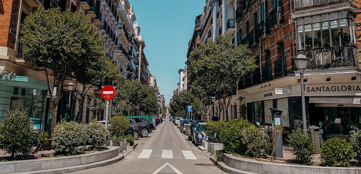 La afluencia en las calles comerciales desciende un 32% durante enero