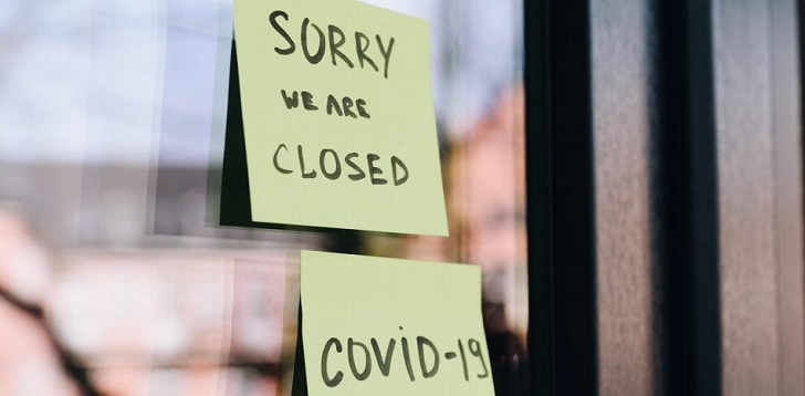Post-it: sorry we are closed