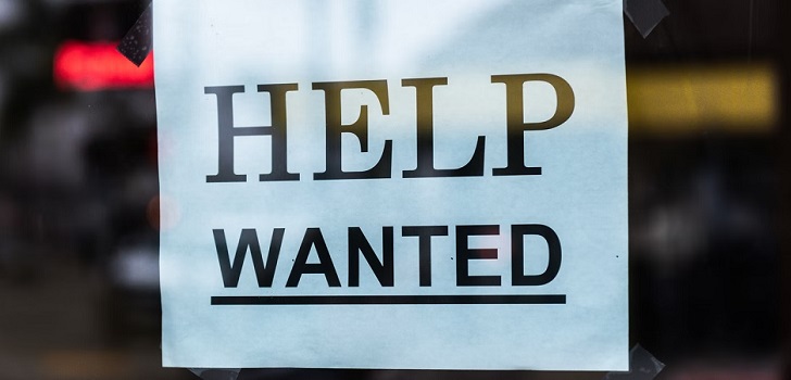 Help Wanted La huida de los ‘quemados’: la gran dimisión se expande en Estados Unidos sin alcanzar Europa