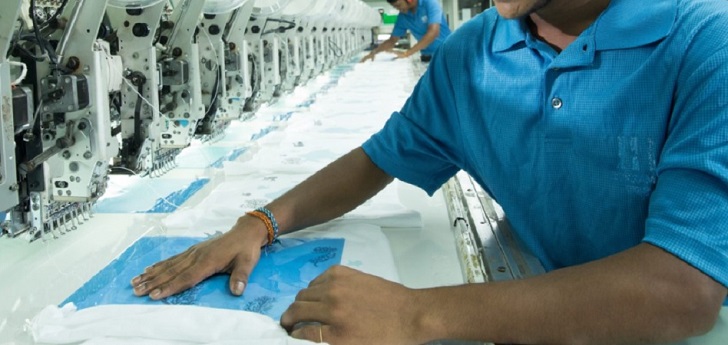  Patronal y sindicatos firman un acuerdo para la mejora de condiciones laborales en el textil de Sri Lanka 
