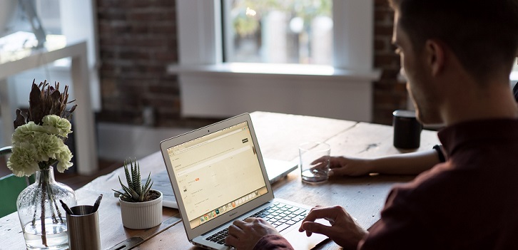 El online, motor de la recuperaci&oacute;n del lujo: copar&aacute; un 30% de las ventas en 2025