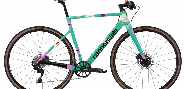 Stella McCartney se sube a la bici
