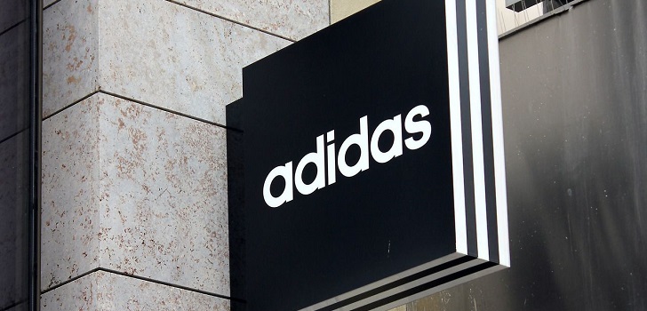accesorios Figura granja Adidas crece un 51,5% en el segundo trimestre y dispara sus ventas en  Latinoamérica | Modaes