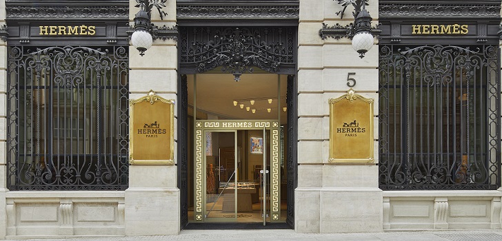 Tienda de Hermès en Canalejas. Hermès ignora el vacío de Madrid y abre en Canalejas