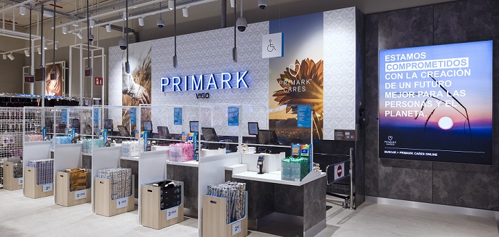 Decathlon y Primark abren en el centro comercial Vialia