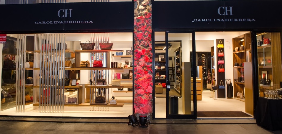 Textil Lonia lleva el ecommerce de CH Carolina Herrera a Emiratos Árabes Unidos