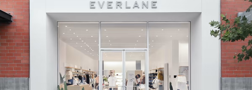 Everlane firma un crédito de 25 millones con Gordon Brothers para impulsar su crecimiento