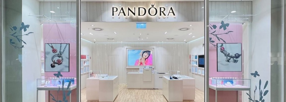 Pandora compra su negocio en Portugal y emprende su expansión desde España