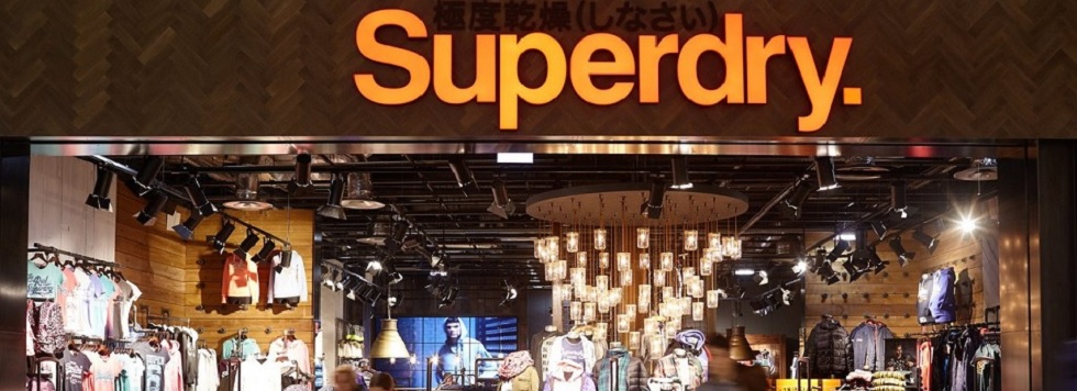 Superdry obtiene un préstamo de 80 millones de libras a tres años de parte de Bantry Bay